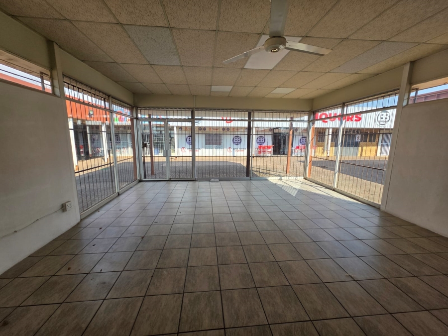 To Let Commercial Property for Rent in Vaalpark Free State